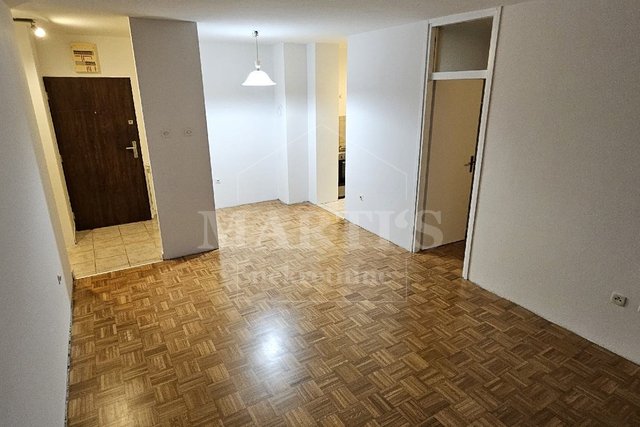 Vrbani, 3 sobe, 63m2, balkon, lođa, 2 kat, lift