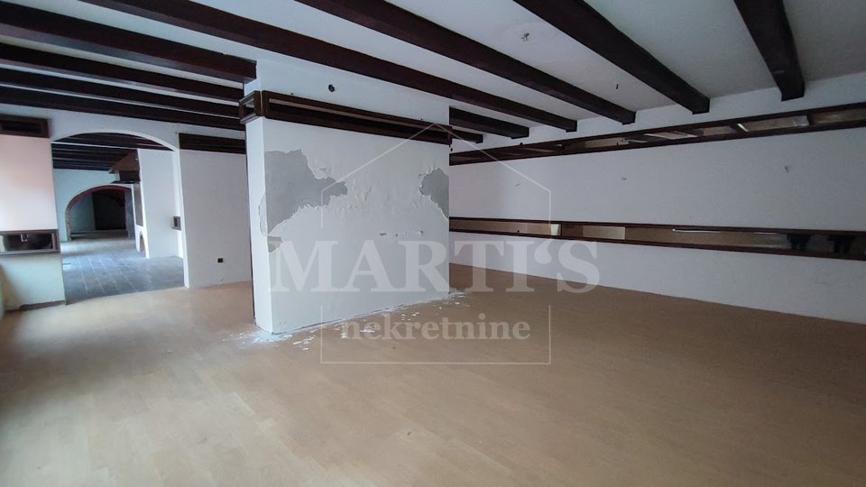 Commercial Property, 316 m2, For Sale, Zagreb - Centar