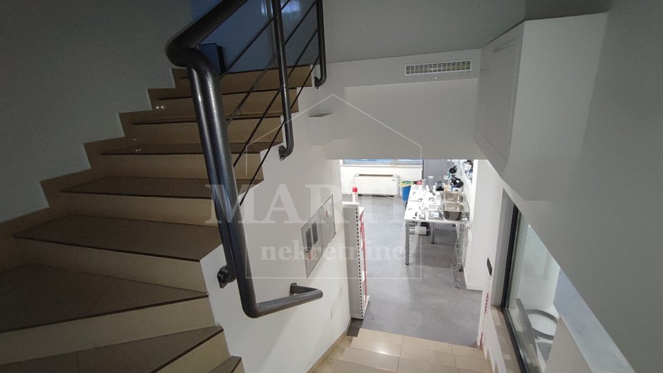Commercial Property, 200 m2, For Rent, Zagreb - Brestje