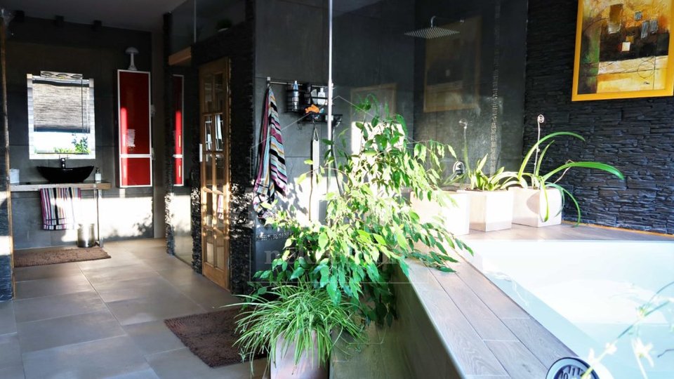 Vrapče-centar, luksuzan 'open space' stan, 188 m2