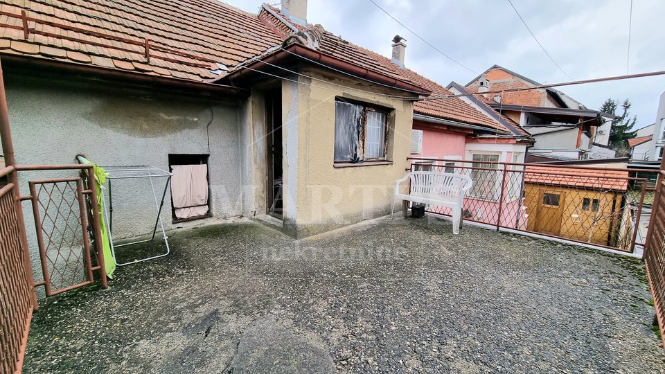 House, 120 m2, For Sale, Zagreb - Rudeš