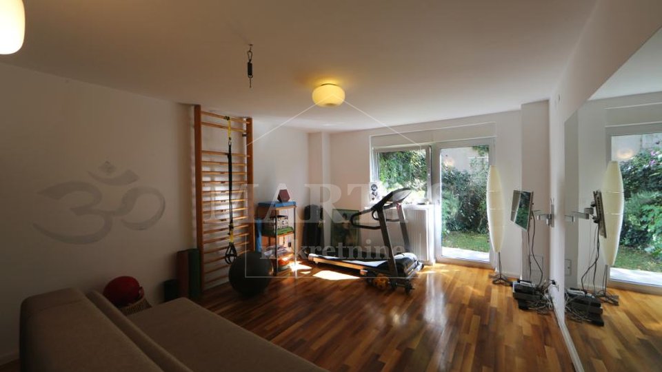 Apartment, 363 m2, For Sale, Zagreb - Šestinski vrh
