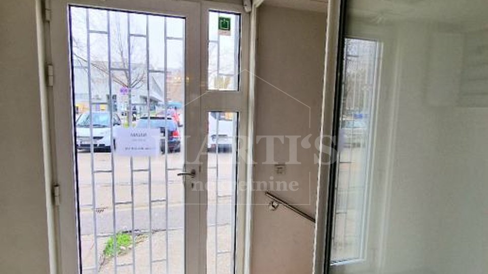 Commercial Property, 167 m2, For Rent, Zagreb - Špansko