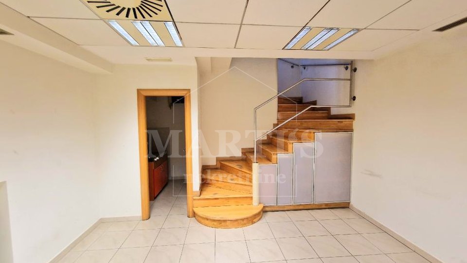 Commercial Property, 167 m2, For Rent, Zagreb - Špansko