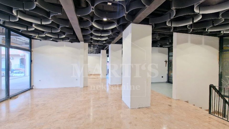 Commercial Property, 700 m2, For Rent, Zagreb - Voltino
