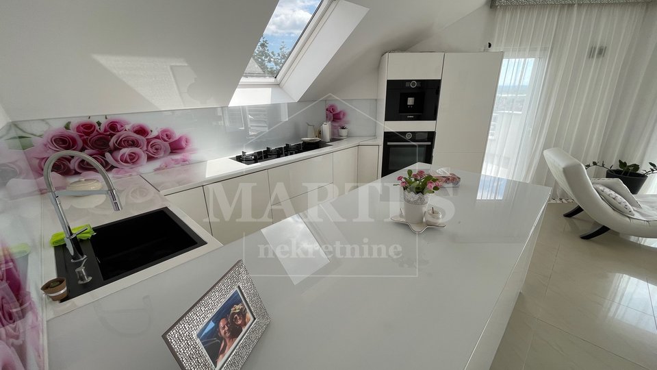 Apartment, 131 m2, For Sale, Zagreb - Vrapče